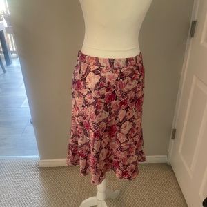 Banana Republic Pink Floral  100% Silk Knee Length Skirt.